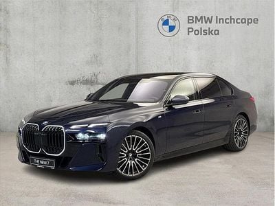 Używany BMW 740 Comfort Edition 299 KM (219 kW) 2025 Niebieski tanzanite bmw individual metalizowany Sedan/Limuzyna