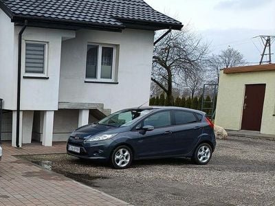 Inny kolor Używany 2011 Ford Fiesta Hatchback | 13 900 zł (Uczciwa cena)