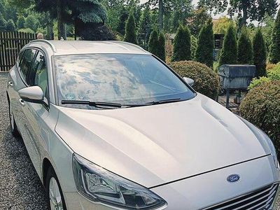 Srebrny Używany 2020 Ford Focus Kombi | 47 500 zł (Dość drogi)