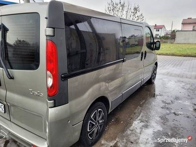 używany Renault Trafic 2007r. 2.0DCI 115km 9-osobowy