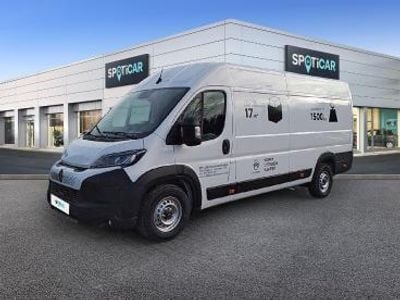 Biały Używany 2024 Citroën Jumper Minivan | 168 500 zł