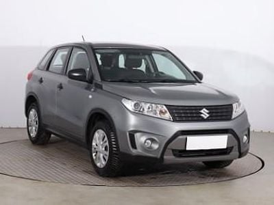 Używany Suzuki Vitara 120 KM (88 kW) 2017 Srebrny SUV