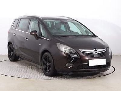 używany Opel Zafira C , 165 KM, Automat, Skóra, Xenon, Bi-Xenon, Klimatronic,