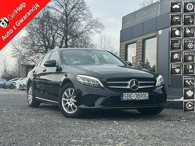 Używany Mercedes C220 194 KM (142 kW) 2019 Czarny Sedan/Limuzyna