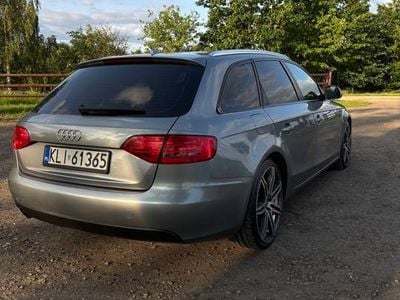 używany Audi A4 b8 2.0 tdi 143km