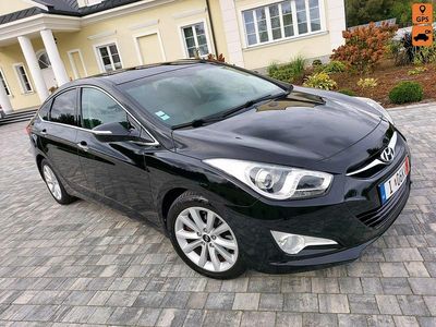 Używany Hyundai i40 115 KM (84 kW) 2014 Czarny SUV