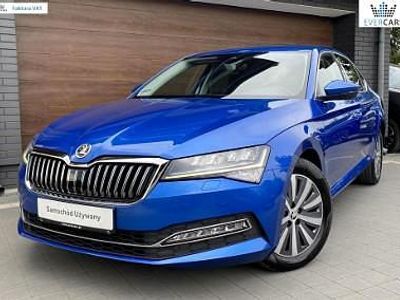 Niebieski Używany 2022 Skoda Superb Style Hatchback | 99 999 zł (Uczciwa cena)