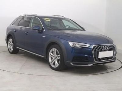 Niebieski Używany 2016 Audi A4 Kombi | 82 999 zł