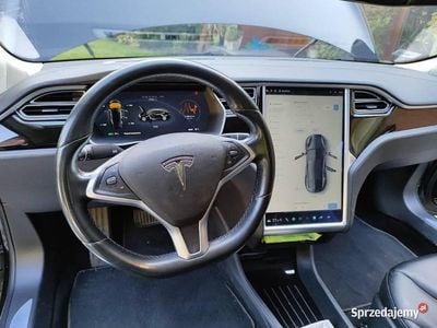 Używany Tesla Model S 2015 Hatchback