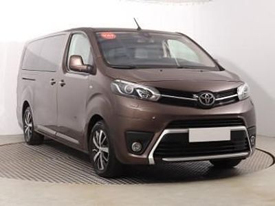 Brązowy Używany 2018 Toyota Proace Verso Kombi | 117 999 zł