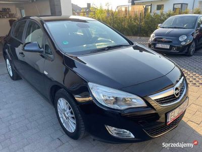 używany Opel Astra 1.4