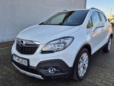 Biały Używany 2014 Opel Mokka SUV | 37 900 zł (Uczciwa cena)