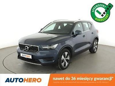 Używany Volvo XC40 180 KM (132 kW) 2021 Niebieski SUV