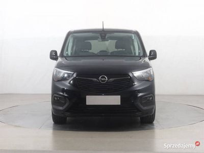 używany Opel Combo 1.2 Turbo