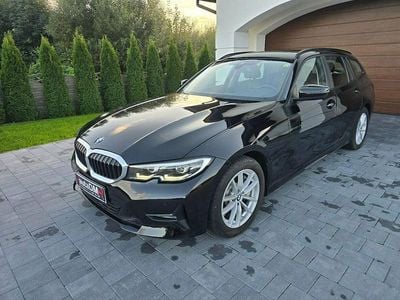 używany BMW 330 2dm 256KM 2019r. 178 000km