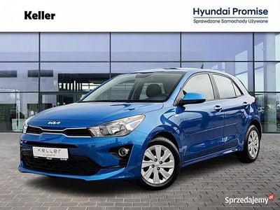 Używany Kia Rio 2023 Niebieski Hatchback