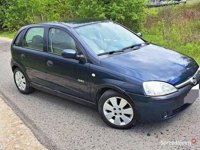 Używany Opel Corsa 75 KM (55 kW) 2003 Hatchback