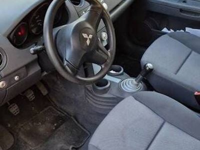 Używany Mitsubishi Colt 2004 Hatchback