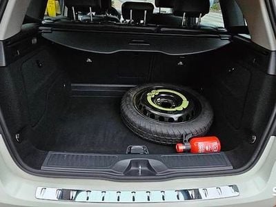 Używany Mercedes A180 109 KM (80 kW) 2018 Biały Hatchback