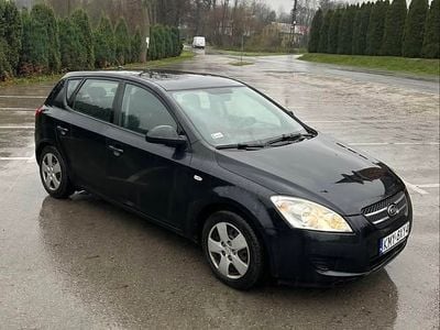 Używany 2008 Kia Ceed Hatchback | 7300 zł (Dobra cena)
