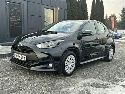 Używany Toyota Yaris 125 KM (91 kW) 2022 Czarny Hatchback