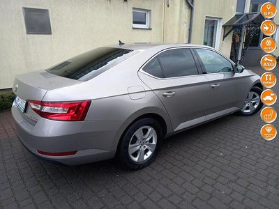 Szary Używany 2015 Skoda Superb Sedan/Limuzyna | 46 900 zł (Uczciwa cena)