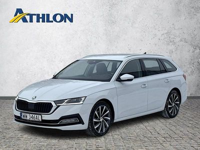 Biały Używany 2024 Skoda Octavia Kombi | 120 400 zł
