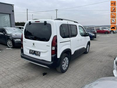 Używany Peugeot Rifter GT-line 130 KM (95 kW) 2019 Biały Minivan