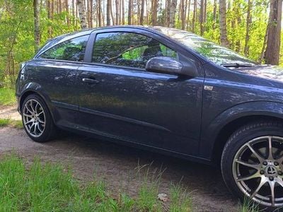 Opel Astra GTC