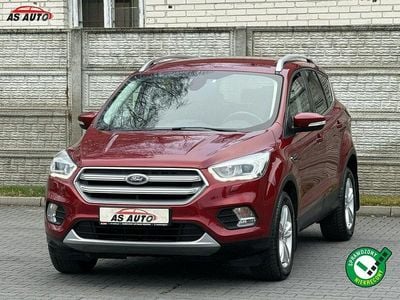 Czerwony Używany 2019 Ford Kuga Titanium SUV | 69 900 zł (Uczciwa cena)