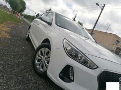 Biały Używany 2018 Hyundai i30 Hatchback | 55 899 zł