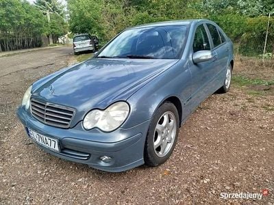 używany Mercedes A180 C Kompressor 2004 Rok 143 KM 105 kw