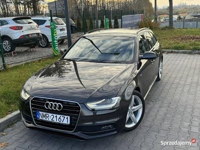Używany Audi A4 S-Line 150 KM (110 kW) 2015 Szary Kombi