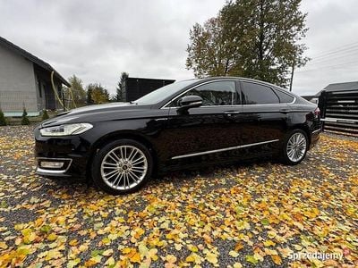 Czarny Używany 2018 Ford Mondeo Vignale Sedan/Limuzyna | 54 900 zł (Uczciwa cena)
