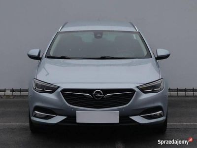 Używany Opel Insignia 2017 Srebrny Kombi