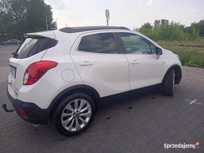 Używany Opel Mokka 140 KM (102 kW) 2015 Biały SUV