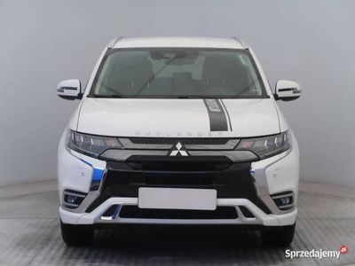 używany Mitsubishi Outlander P-HEV 