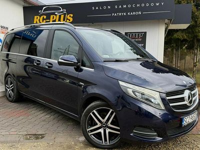 Używany Mercedes V250 190 KM (139 kW) 2016 Niebieski ciemny (metalik) Minivan