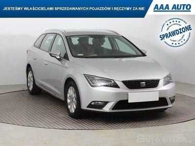 Używany Seat Leon 2015 Srebrny