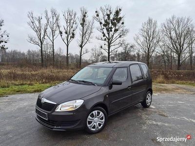 Szary Używany 2011 Skoda Roomster Minivan | 11 900 zł (Uczciwa cena)
