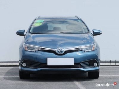 Toyota Auris Hybrid