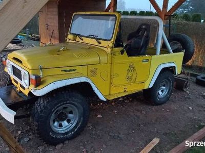 używany Toyota Land Cruiser fj40