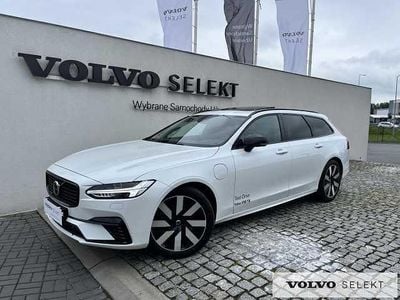 Używany Volvo V90 455 KM (334 kW) 2025 Biały Kombi