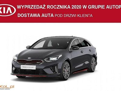Czarny (metalik) Używany 2020 Kia ProCeed Hatchback | 129 001 zł