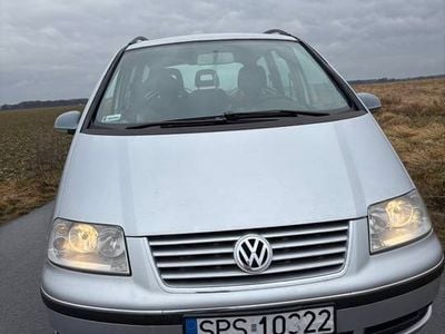 VW Sharan