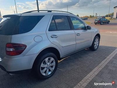 Używany 2008 Mercedes ML280 SUV | 42 000 zł