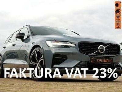 Używany Volvo V60 R-Design 197 KM (144 kW) 2023 Szary Kombi