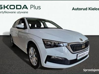 Biały Używany 2023 Skoda Scala Style Hatchback | 78 900 zł (Uczciwa cena)