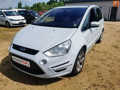 Biały Używany 2013 Ford S-MAX S Minivan | 34 900 zł (Uczciwa cena)