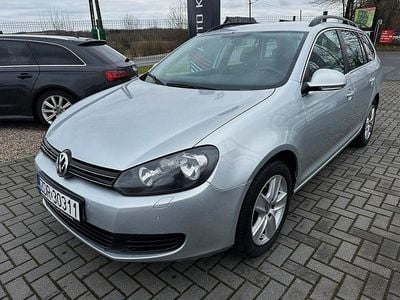 Srebrny (metalik) Używany 2010 VW Golf Kombi | 20 600 zł (Dość drogi)